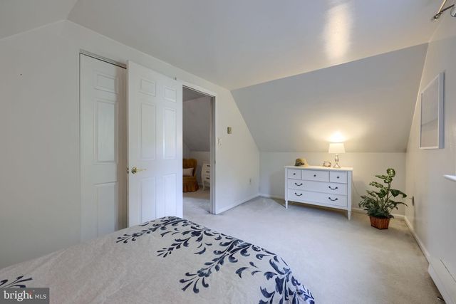 2264 NICHOLSON SQUARE DR, Lancaster, PA 17601