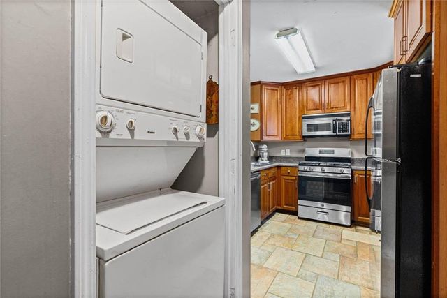 200 Parma Drive O-6, Daphne, AL 36526