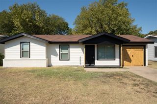 3732 Charlotte Drive, Fort Worth, TX 76119