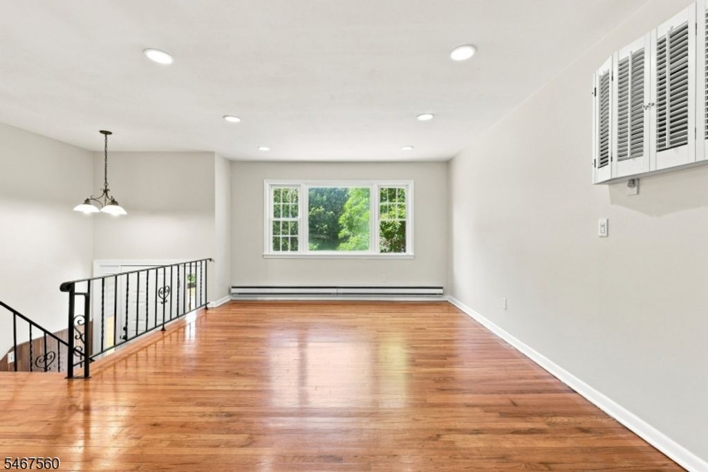 105 Leland Trl, Hopatcong Boro, NJ 07843 — photo 5