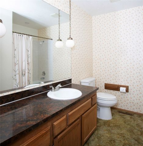 2501 Interlachen Drive, Billings, MT 59105