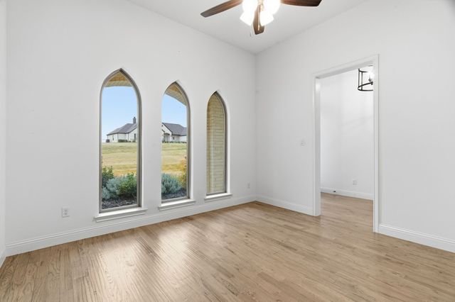 120 Southern Court, Springtown, TX 76082