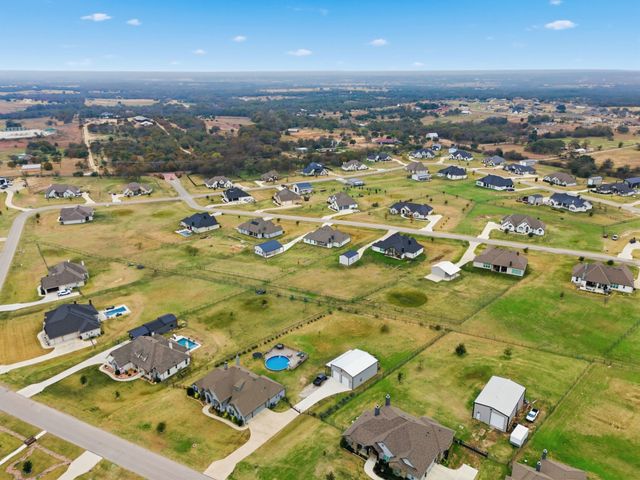 120 Southern Court, Springtown, TX 76082