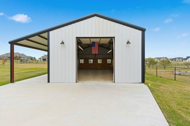 120 Southern Court, Springtown, TX 76082