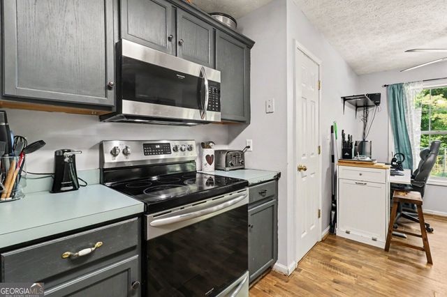 30 Saddlebrook Way, Senoia, GA 30276