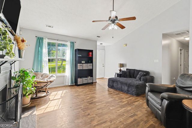 30 Saddlebrook Way, Senoia, GA 30276