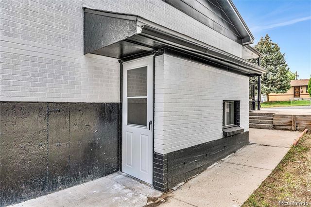 888-882 Wolff Street Lower, Denver, CO 80204