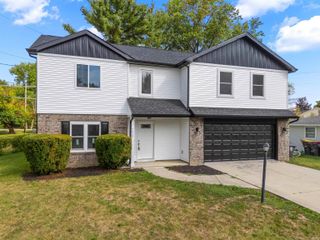 5615 Graber Drive, Fort Wayne, IN 46835