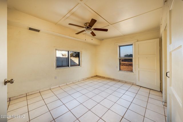 255 E Delta Road, Tucson, AZ 85706