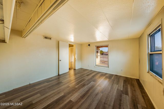 255 E Delta Road, Tucson, AZ 85706