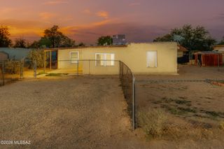 255 E Delta Road, Tucson, AZ 85706