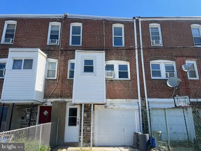 640 ALLENGROVE ST, Philadelphia, PA 19120