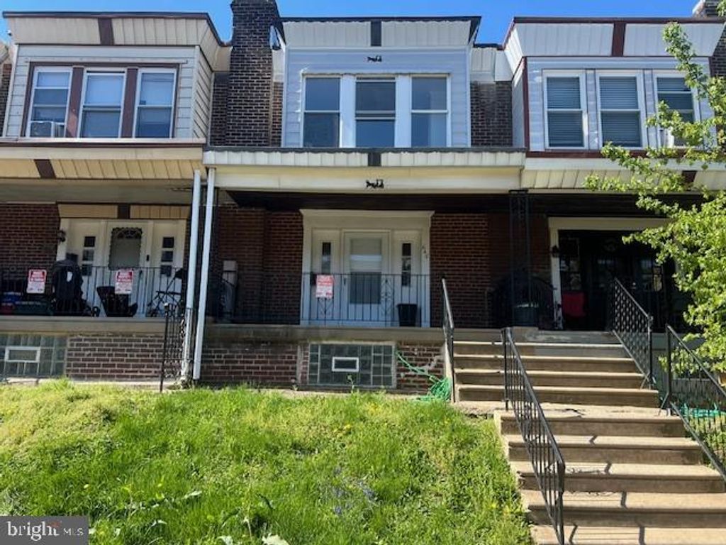 640 ALLENGROVE ST, Philadelphia, PA 19120