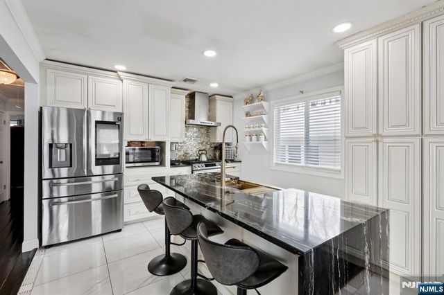 47 Cherokee Avenue, Rockaway Township, NJ 07866