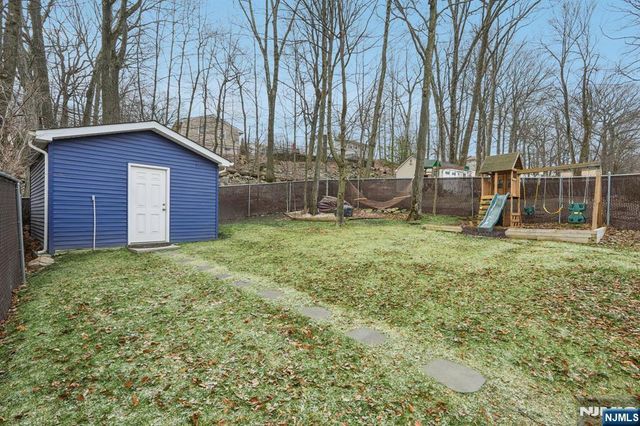 47 Cherokee Avenue, Rockaway Township, NJ 07866