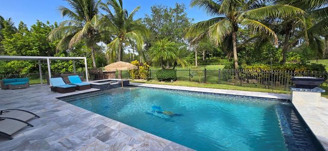 8216 NW 105TH Lane, Parkland, FL 33076