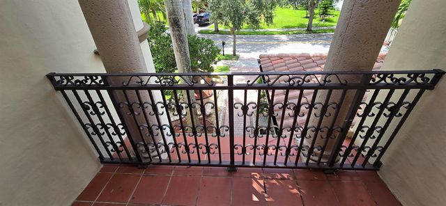 8216 NW 105TH Lane, Parkland, FL 33076