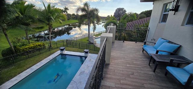 8216 NW 105TH Lane, Parkland, FL 33076