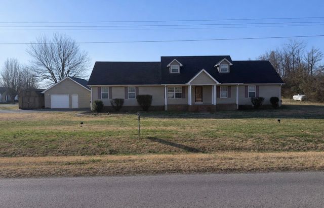 102 Cascade Ln, Bell Buckle, TN 37020