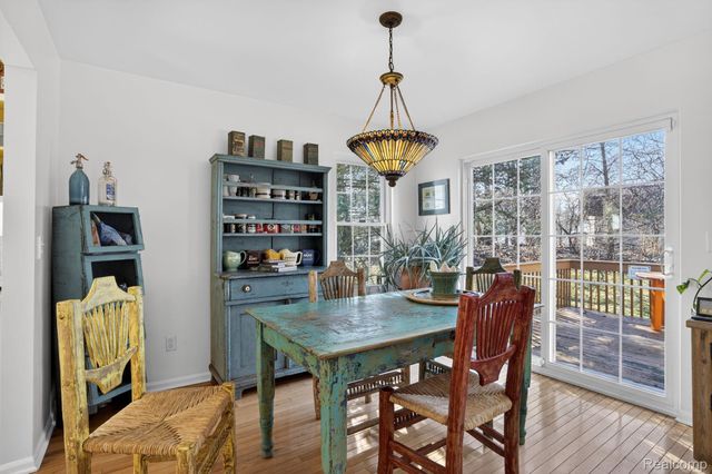 328 Four Seasons Drive, Lake Orion Village, MI 48360