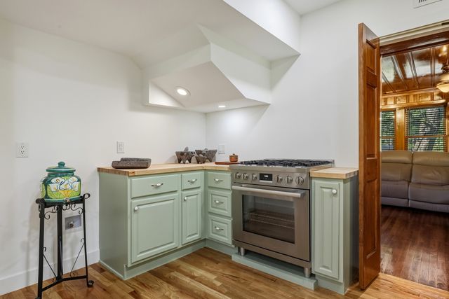 311 Circle Drive, Dallas, TX 75224