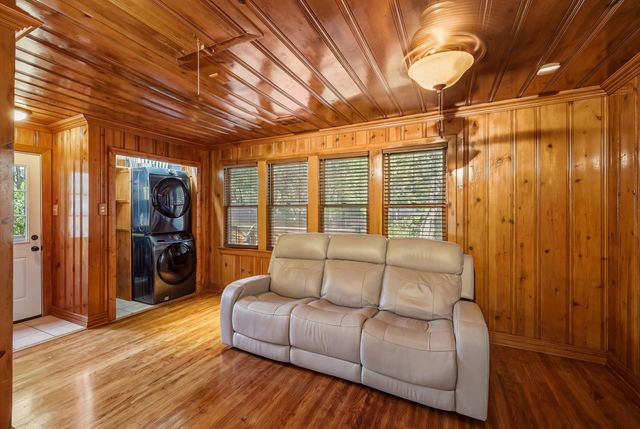 311 Circle Drive, Dallas, TX 75224