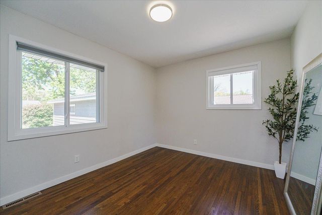 10016 Pillsbury Avenue S, Bloomington, MN 55420