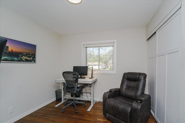 10016 Pillsbury Avenue S, Bloomington, MN 55420
