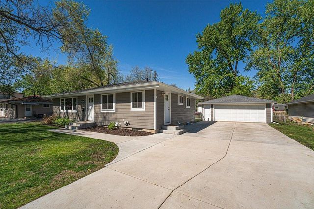10016 Pillsbury Avenue S, Bloomington, MN 55420