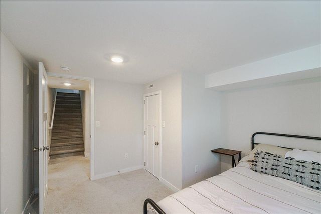 10016 Pillsbury Avenue S, Bloomington, MN 55420