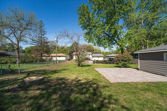 10016 Pillsbury Avenue S, Bloomington, MN 55420