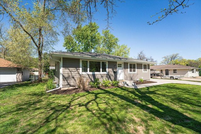 10016 Pillsbury Avenue S, Bloomington, MN 55420