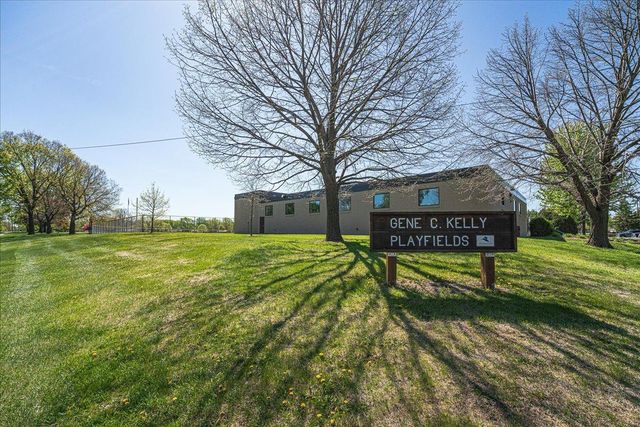 10016 Pillsbury Avenue S, Bloomington, MN 55420