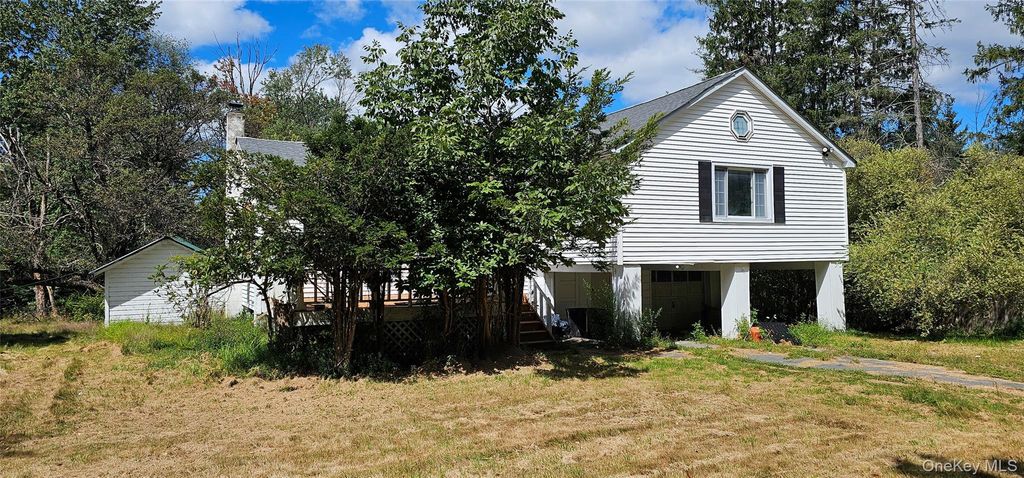 24 St Josephs Hill Road, Forestburgh, NY 12777