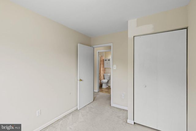 16 HARDWOOD DR, Rosedale, MD 21237