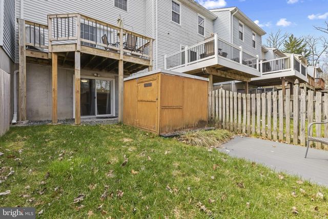 16 HARDWOOD DR, Rosedale, MD 21237