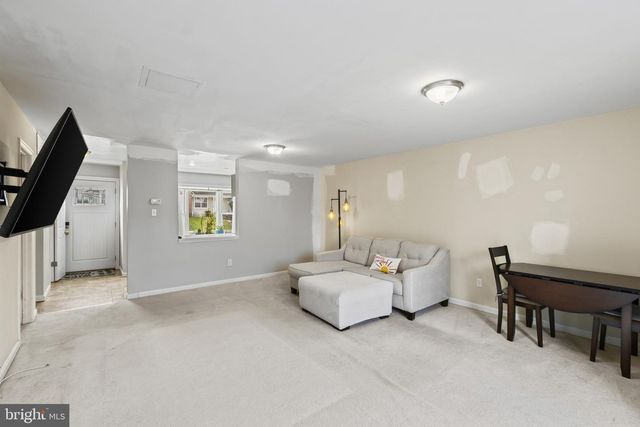 16 HARDWOOD DR, Rosedale, MD 21237