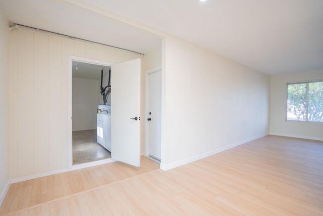 3142 N 78th Drive, Phoenix, AZ 85033