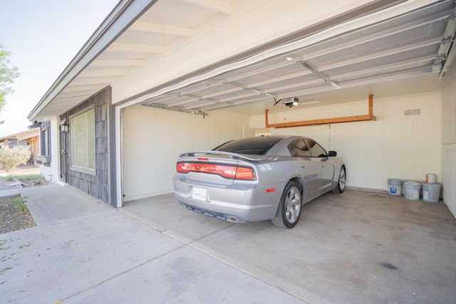 3142 N 78th Drive, Phoenix, AZ 85033
