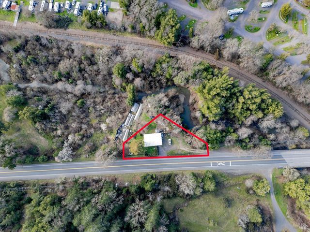 1700 Ca-20 Hwy, Willits, CA 95490
