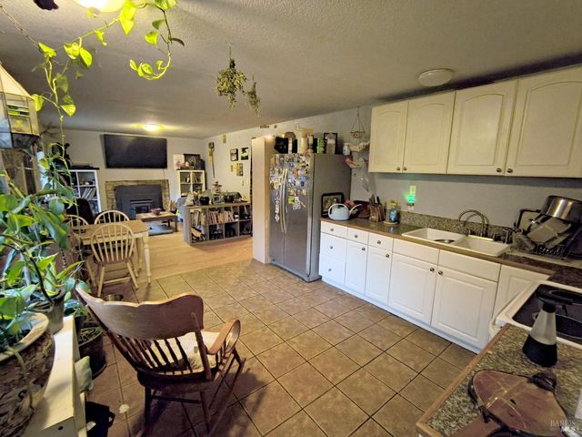 1700 Ca-20 Hwy, Willits, CA 95490