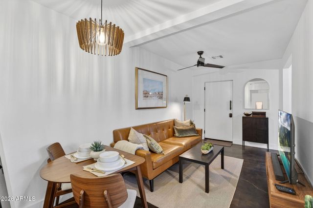 509 N 11TH Street, Phoenix, AZ 85006