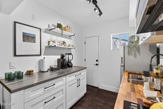 509 N 11TH Street, Phoenix, AZ 85006