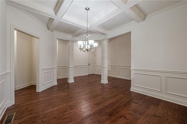 1225 Roswell Manor Circle, Roswell, GA 30076