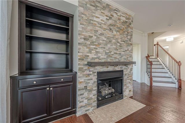 1225 Roswell Manor Circle, Roswell, GA 30076