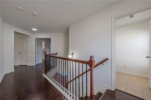 1225 Roswell Manor Circle, Roswell, GA 30076