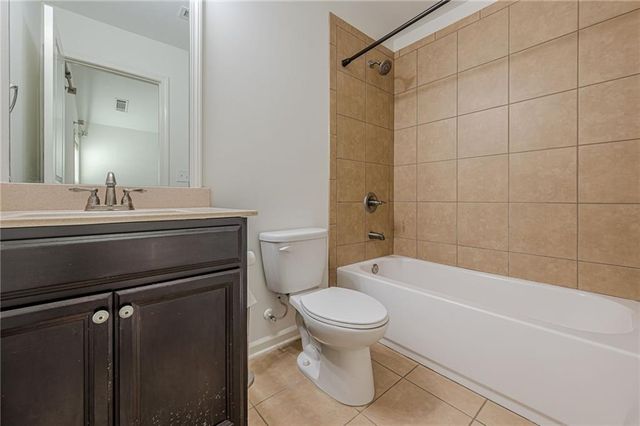 1225 Roswell Manor Circle, Roswell, GA 30076