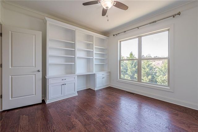 1225 Roswell Manor Circle, Roswell, GA 30076