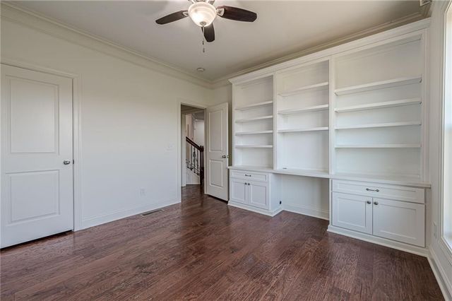 1225 Roswell Manor Circle, Roswell, GA 30076