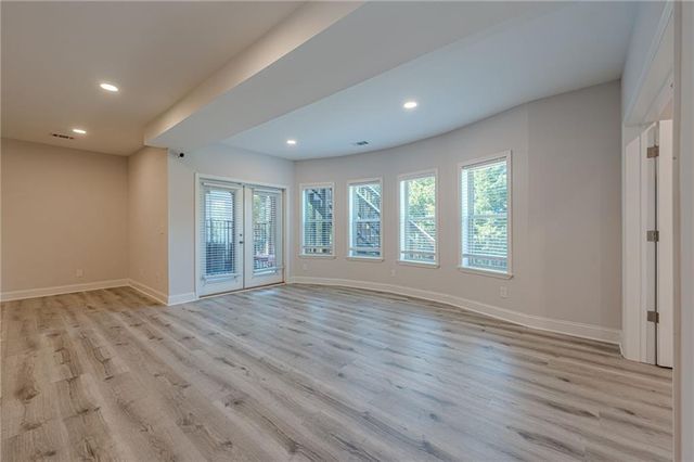 1225 Roswell Manor Circle, Roswell, GA 30076